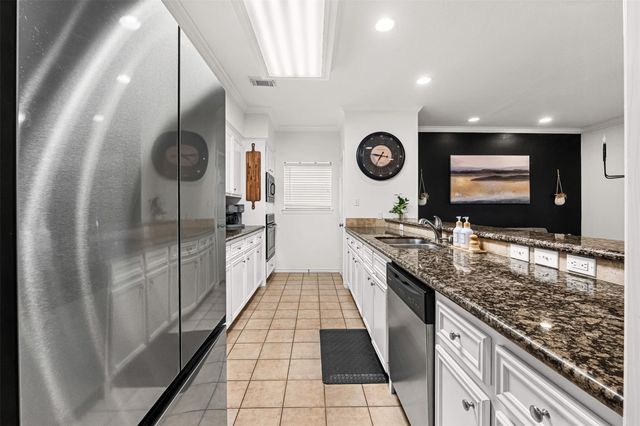 141 April Cove, Montgomery, TX 77356