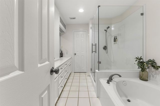 141 April Cove, Montgomery, TX 77356