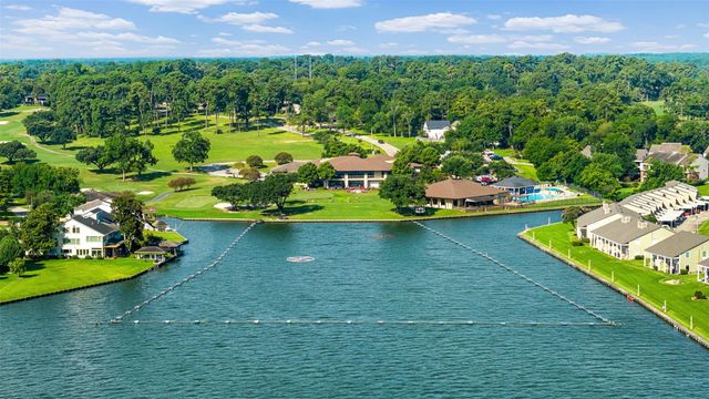 141 April Cove, Montgomery, TX 77356