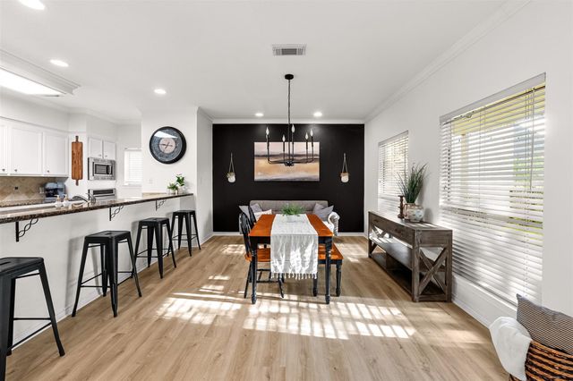 141 April Cove, Montgomery, TX 77356