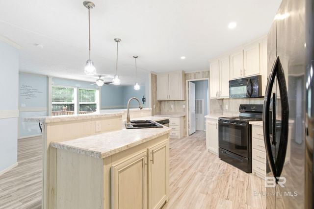 29146 County Road 68 Extension, Robertsdale, AL 36567