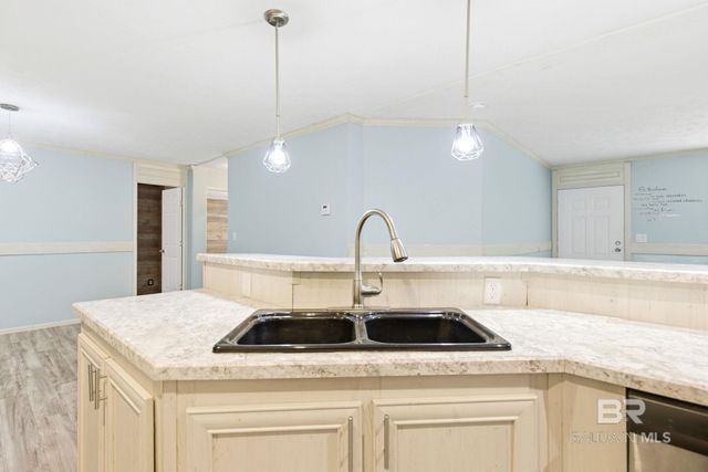 29146 County Road 68 Extension, Robertsdale, AL 36567
