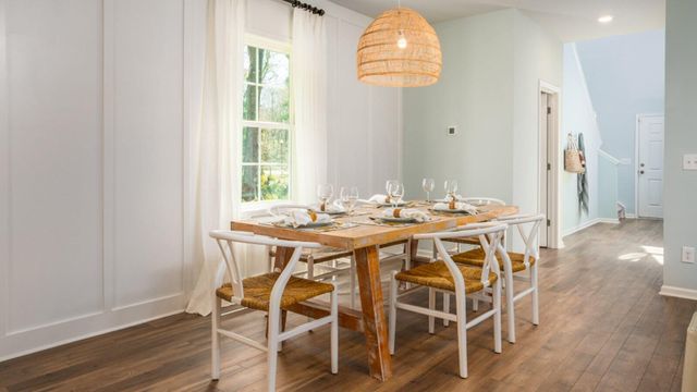 604 Winter Wren Way, Moncks Corner, SC 29461