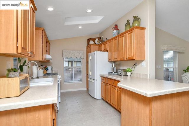 3660 Walnut Blvd, Brentwood, CA 94513