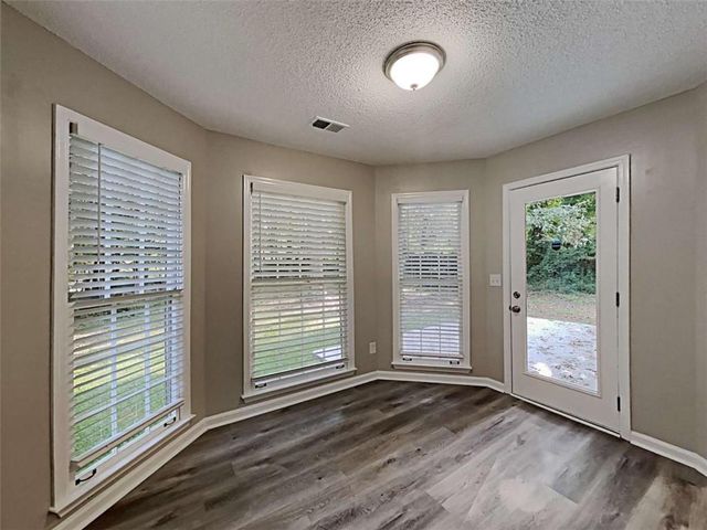 4423 Turnberry Court, Douglasville, GA 30135