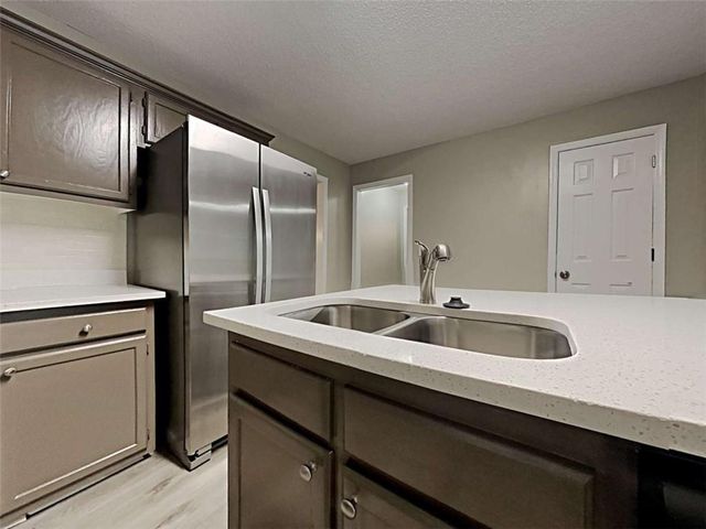 4423 Turnberry Court, Douglasville, GA 30135