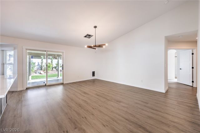 7504 Powder River Court, Las Vegas, NV 89131