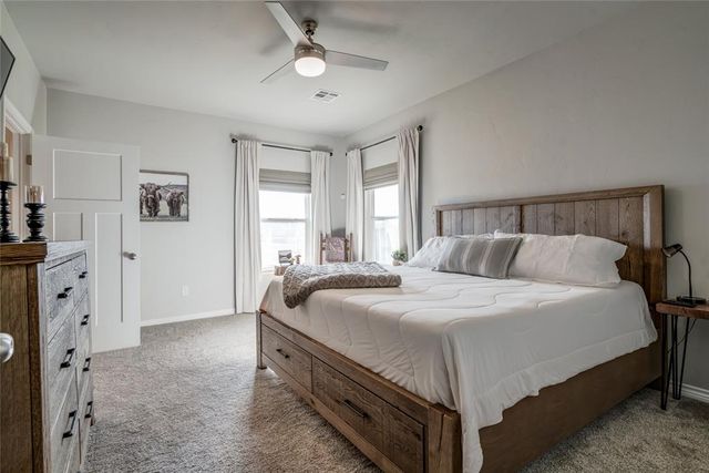 1702 E Rogers Street, El Reno, OK 73036