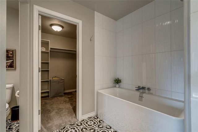 1702 E Rogers Street, El Reno, OK 73036