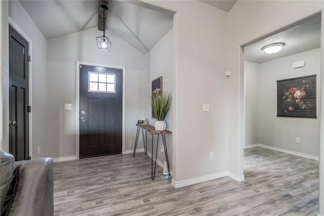 1702 E Rogers Street, El Reno, OK 73036