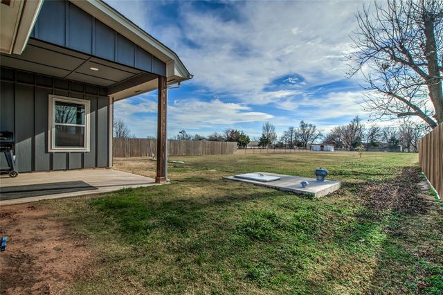 1702 E Rogers Street, El Reno, OK 73036