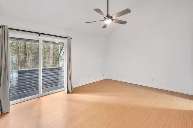 421 Cambridge Cir Apt F5, Murrells Inlet, SC 29576