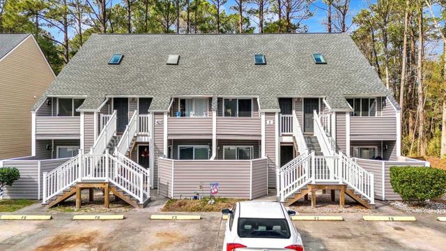 421 Cambridge Cir Apt F5, Murrells Inlet, SC 29576