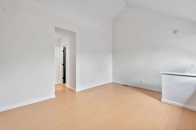 421 Cambridge Cir Apt F5, Murrells Inlet, SC 29576