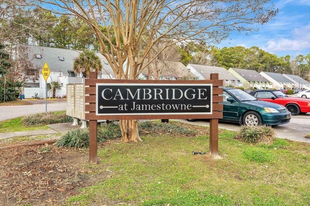 421 Cambridge Cir Apt F5, Murrells Inlet, SC 29576