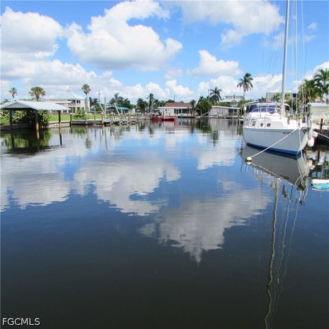 3596 Emerald AVE, St James City, FL 33956