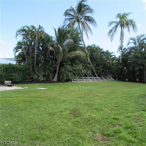 3596 Emerald AVE, St James City, FL 33956