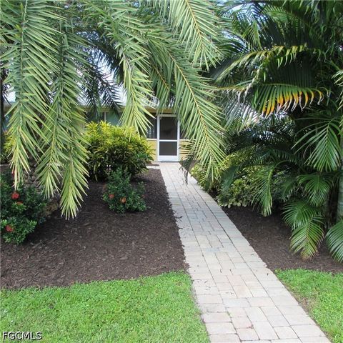 3596 Emerald AVE, St James City, FL 33956