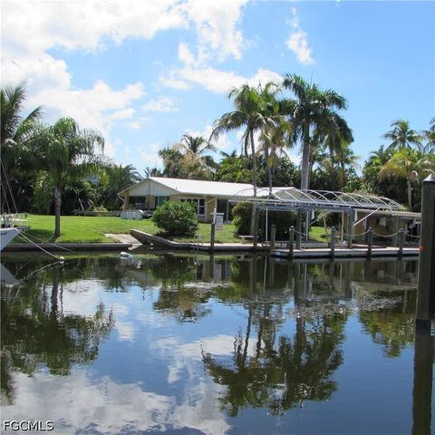 3596 Emerald AVE, St James City, FL 33956