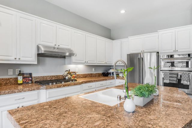 1408 Grey Owl Cir, Roseville, CA 95661