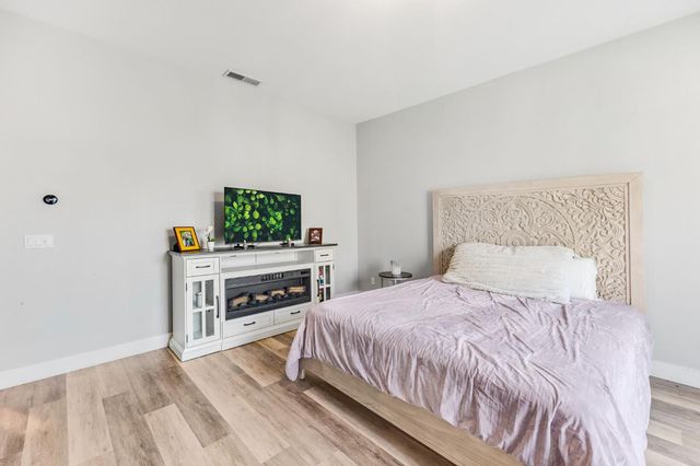 1408 Grey Owl Cir, Roseville, CA 95661