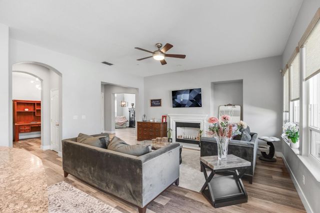 1408 Grey Owl Cir, Roseville, CA 95661