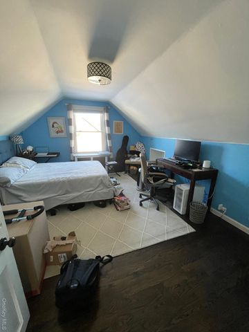 55 Dosoris Lane, Glen Cove, NY 11542