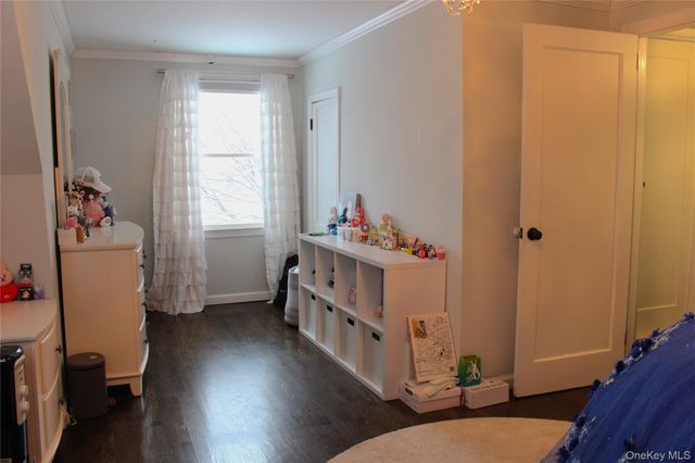 55 Dosoris Lane, Glen Cove, NY 11542