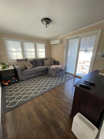 55 Dosoris Lane, Glen Cove, NY 11542