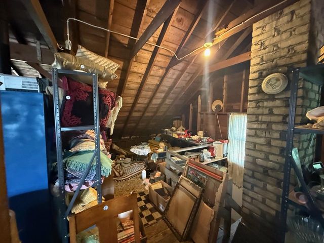 2119 Eldridge Avenue E, North Saint Paul, MN 55109
