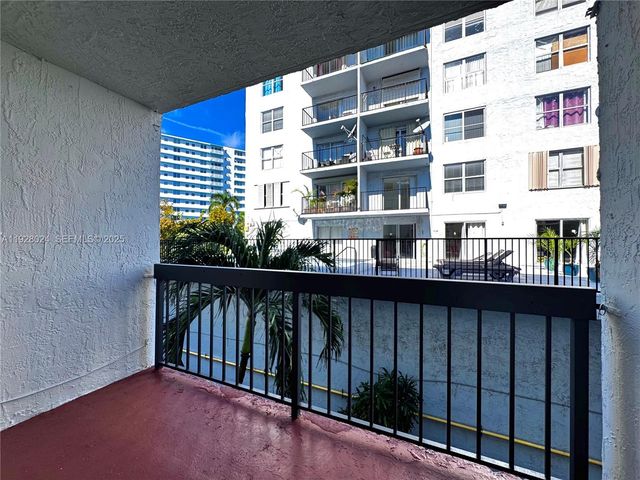 833 West Ave 302, Miami Beach, FL 33139