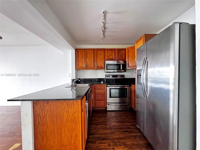 833 West Ave 302, Miami Beach, FL 33139