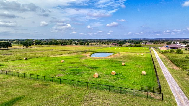 197 Consolation Drive, Millsap, TX 76066