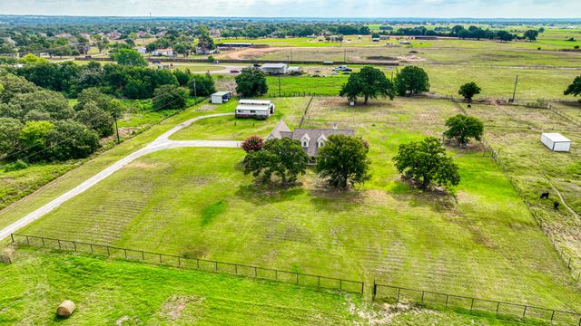 197 Consolation Drive, Millsap, TX 76066