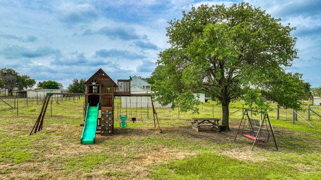 197 Consolation Drive, Millsap, TX 76066