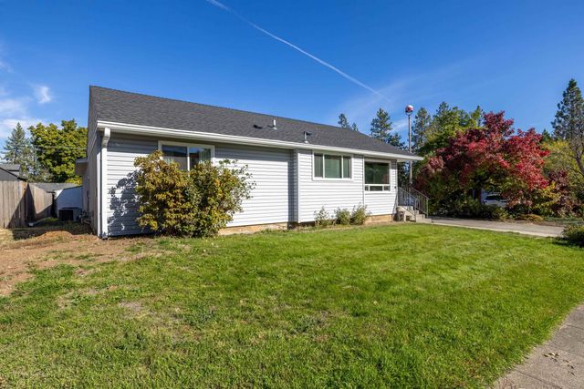 1321 E 33rd Ave, Spokane, WA 99203