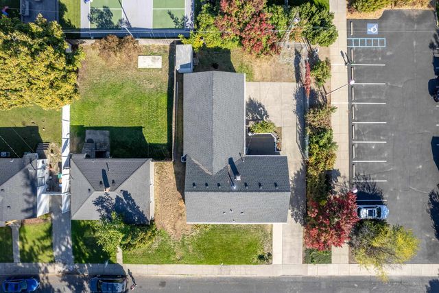 1321 E 33rd Ave, Spokane, WA 99203