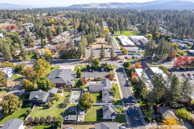 1321 E 33rd Ave, Spokane, WA 99203