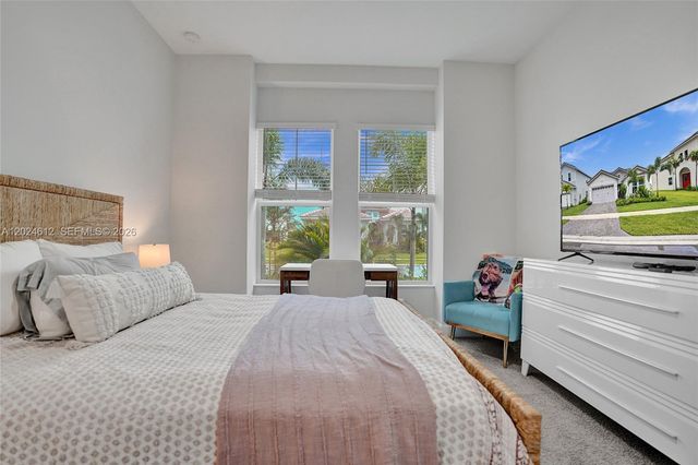 5444 Pecan Dr, Westlake, FL 33470