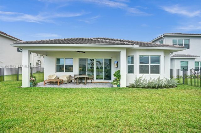 5444 Pecan Dr, Westlake, FL 33470