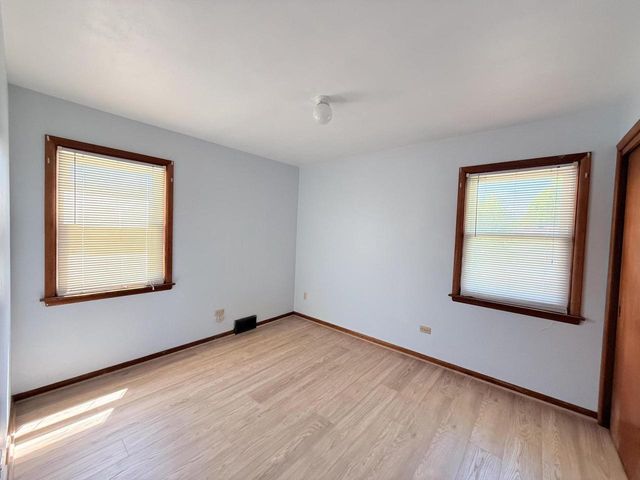 1024 Illinois STREET, Racine, WI 53405