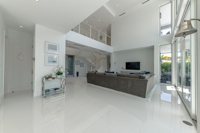 701 Flamingo Drive, Fort Lauderdale, FL 33301