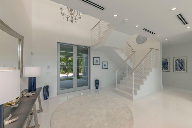 701 Flamingo Drive, Fort Lauderdale, FL 33301