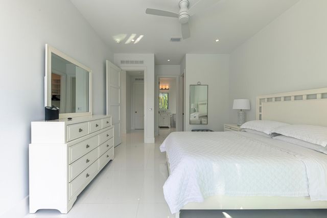701 Flamingo Drive, Fort Lauderdale, FL 33301