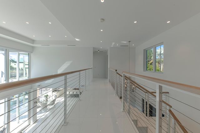 701 Flamingo Drive, Fort Lauderdale, FL 33301