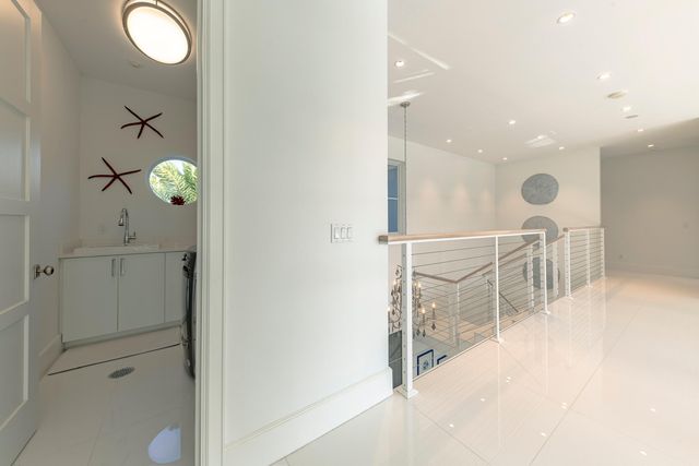 701 Flamingo Drive, Fort Lauderdale, FL 33301