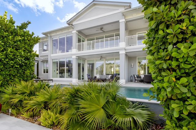 701 Flamingo Drive, Fort Lauderdale, FL 33301