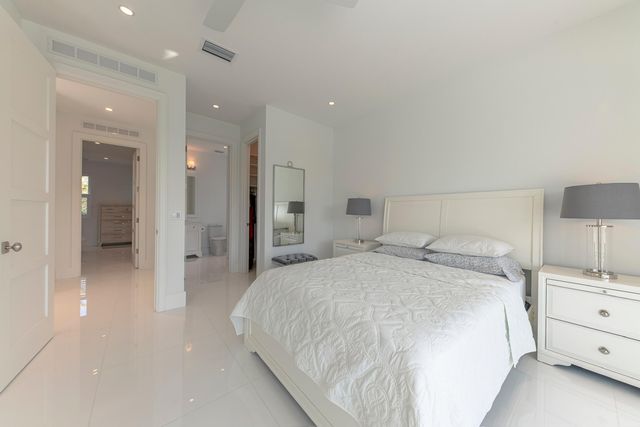 701 Flamingo Drive, Fort Lauderdale, FL 33301