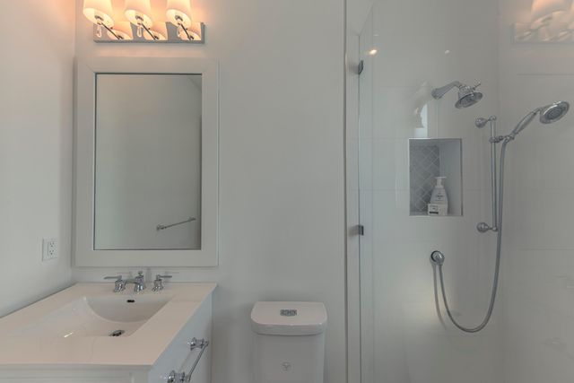 701 Flamingo Drive, Fort Lauderdale, FL 33301