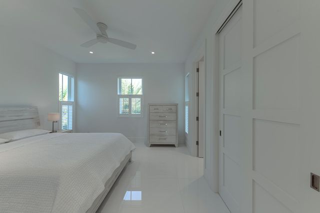 701 Flamingo Drive, Fort Lauderdale, FL 33301